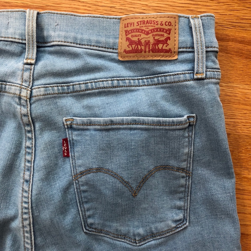 Levi’s Jeans